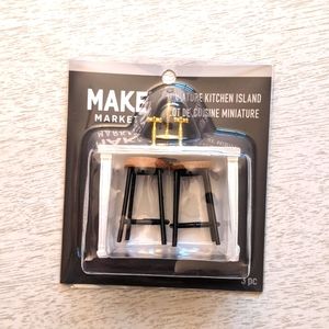 Miniature dollhouse furniture kitchen